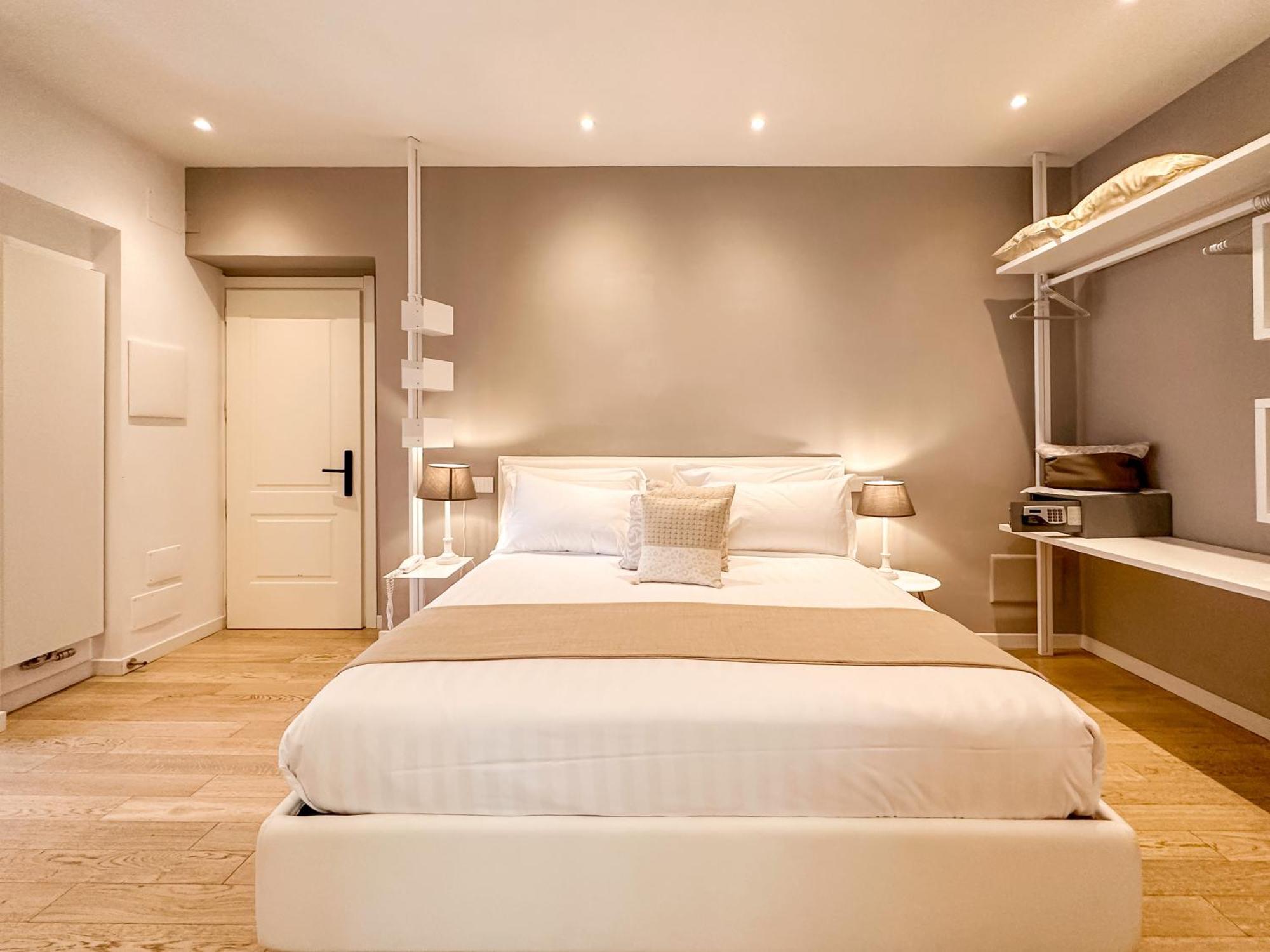 Anita Hotel