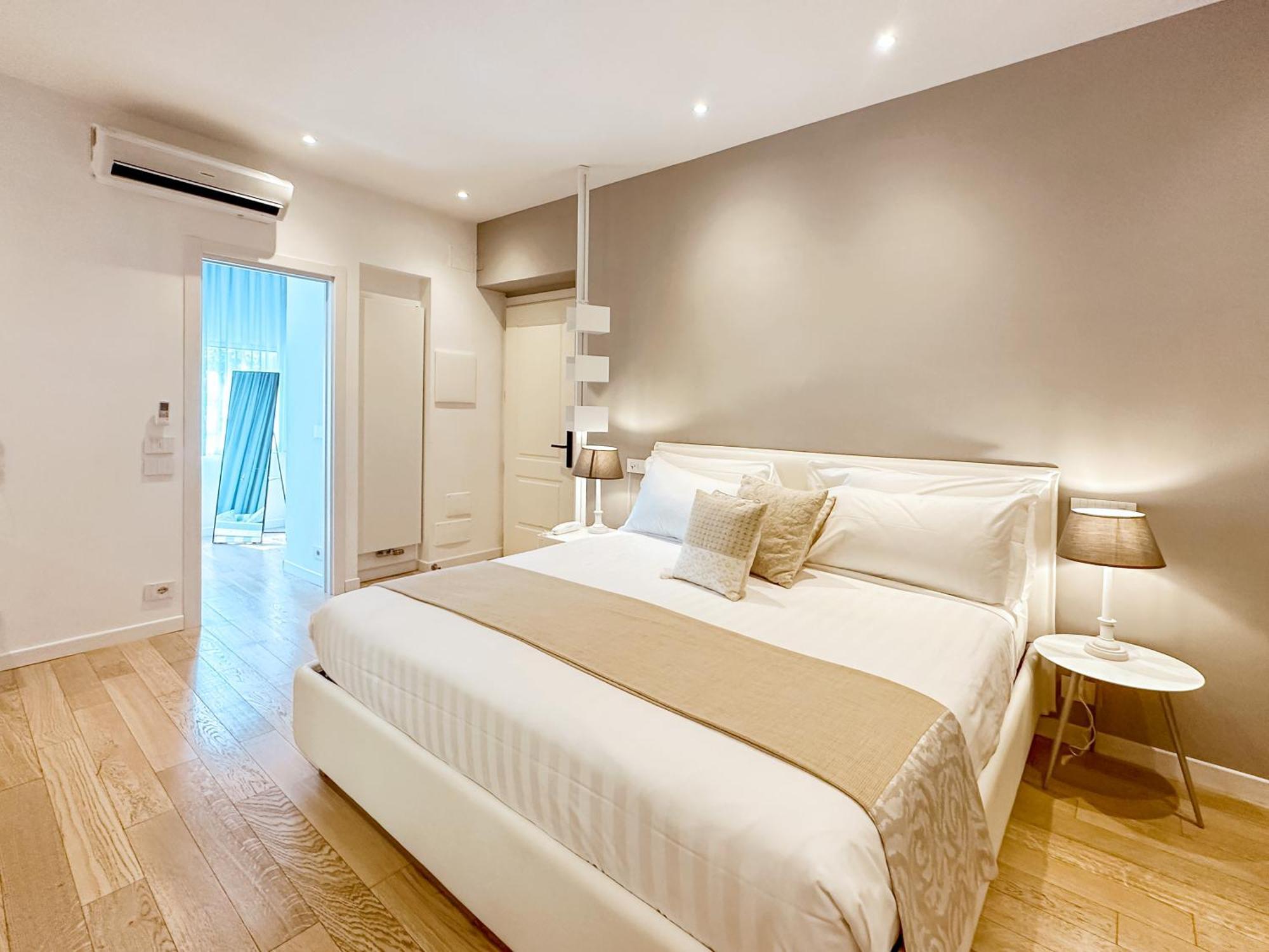 Anita Hotel